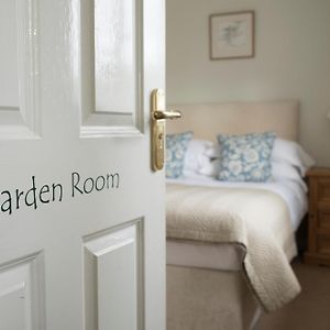 Double Room Private External Bathroom